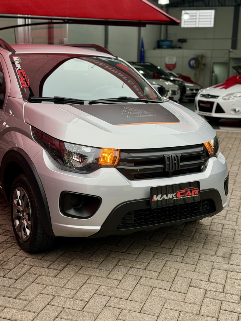 MOBI 1.0 TREKKING 8V FLEX 4P MANUAL - 2024 - ESTâNCIA VELHA