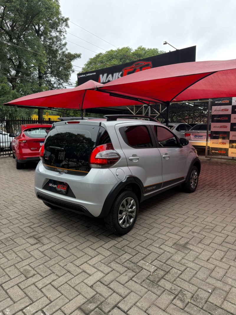 MOBI 1.0 TREKKING 8V FLEX 4P MANUAL - 2024 - ESTâNCIA VELHA