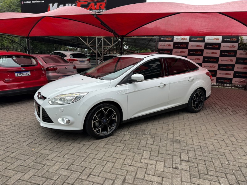 focus 2.0 titanium plus fastback 16v flex 4p automatico 2015 estancia velha