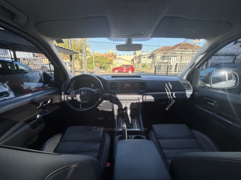 AMAROK 3.0 V6 TDI HIGHLINE CD DIESEL 4MOTION AUTOMÁTICO - 2022 - CAXIAS DO SUL