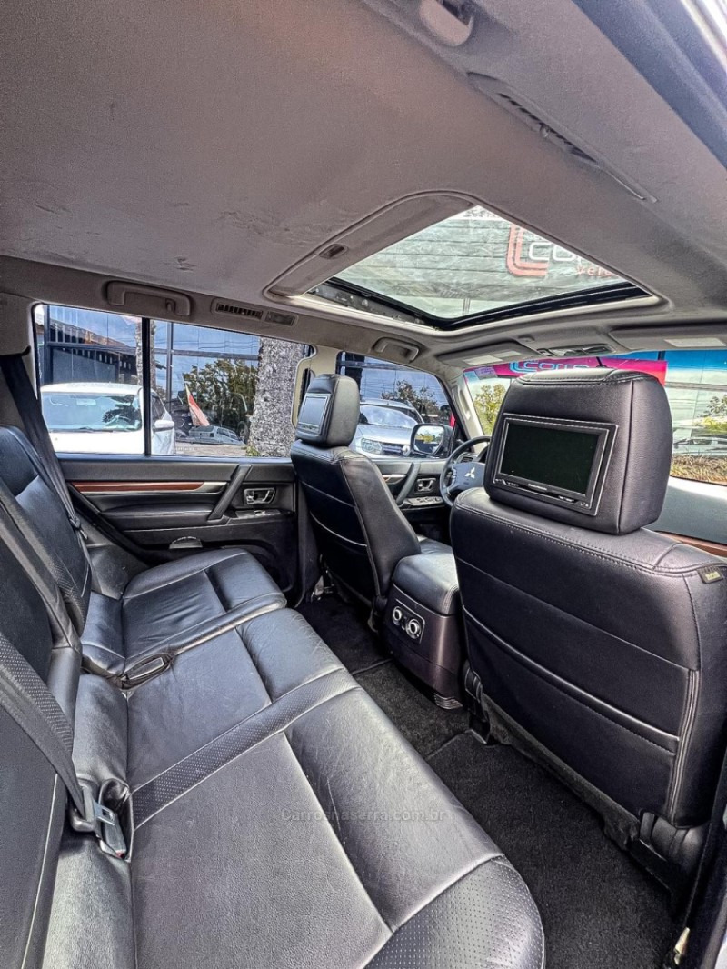 PAJERO FULL 3.8 HPE 4X4 V6 24V GASOLINA 4P AUTOMÁTICO - 2010 - CANELA