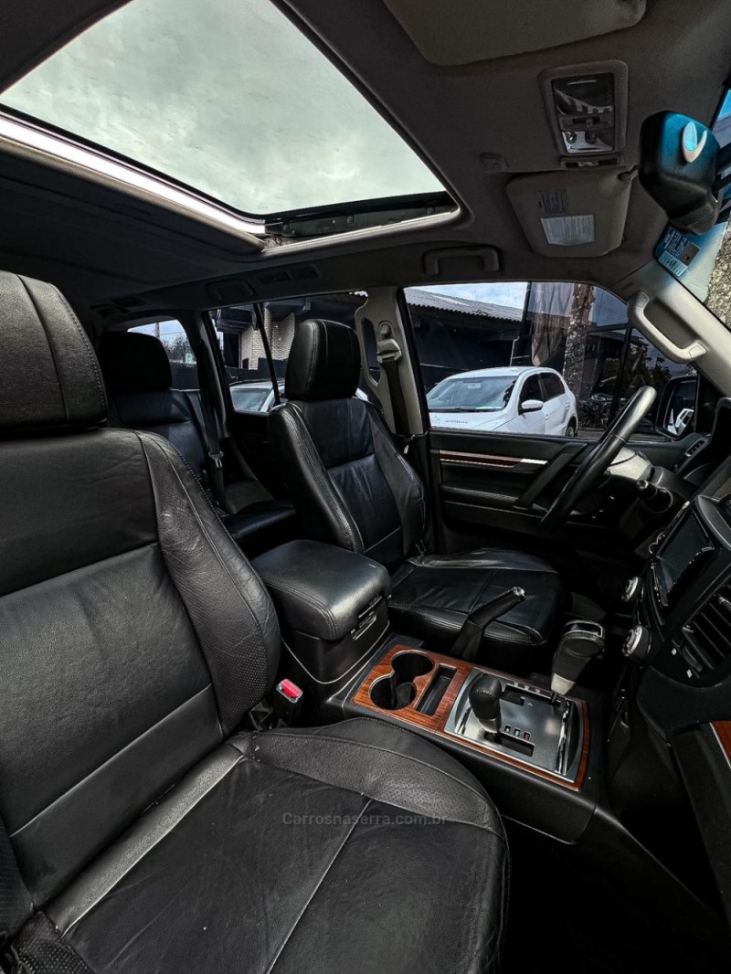 PAJERO FULL 3.8 HPE 4X4 V6 24V GASOLINA 4P AUTOMÁTICO - 2010 - CANELA