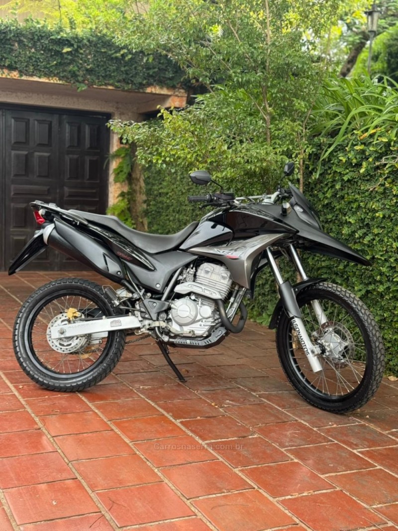 XRE 300  - 2010 - LAJEADO