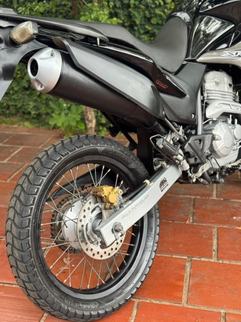 XRE 300  - 2010 - LAJEADO