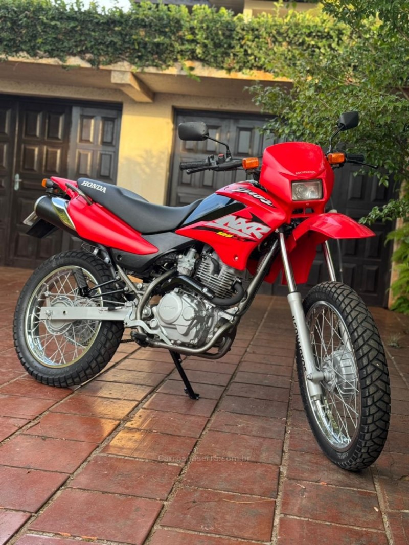 nxr 125 bros es 2005 lajeado