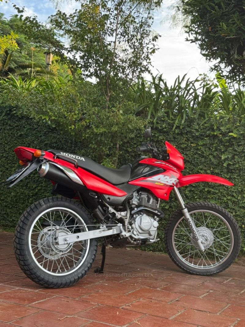 NXR 125 BROS ES - 2005 - LAJEADO