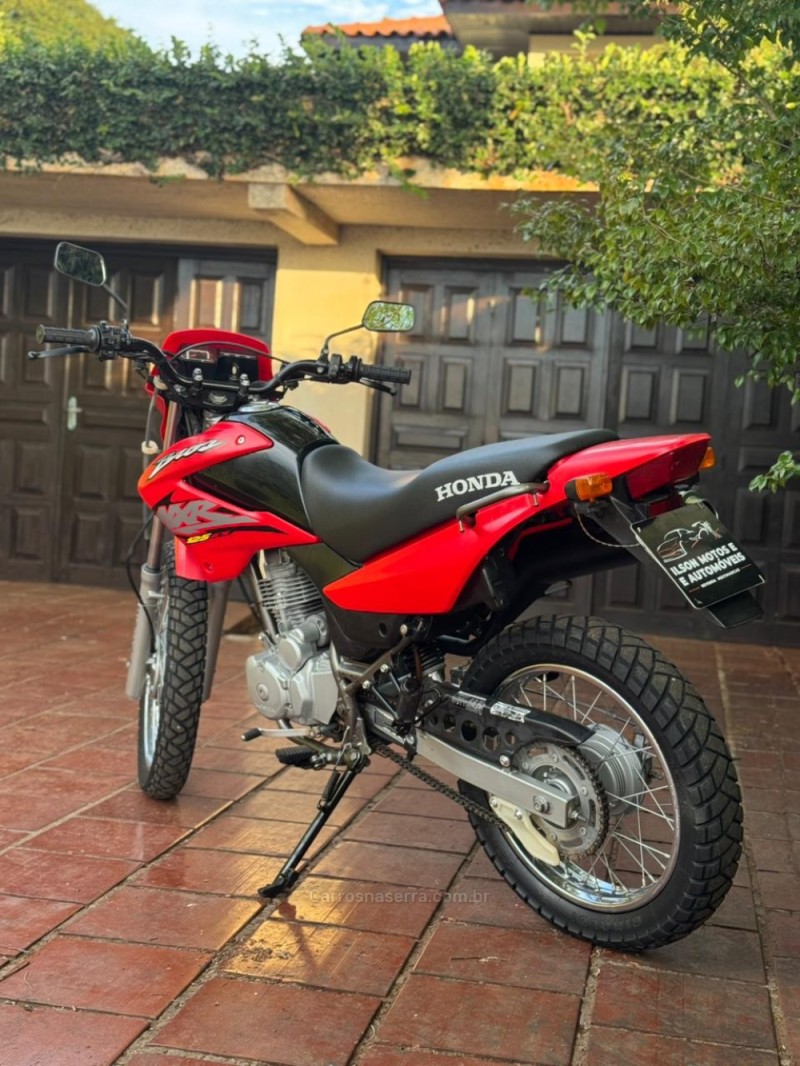 NXR 125 BROS ES - 2005 - LAJEADO