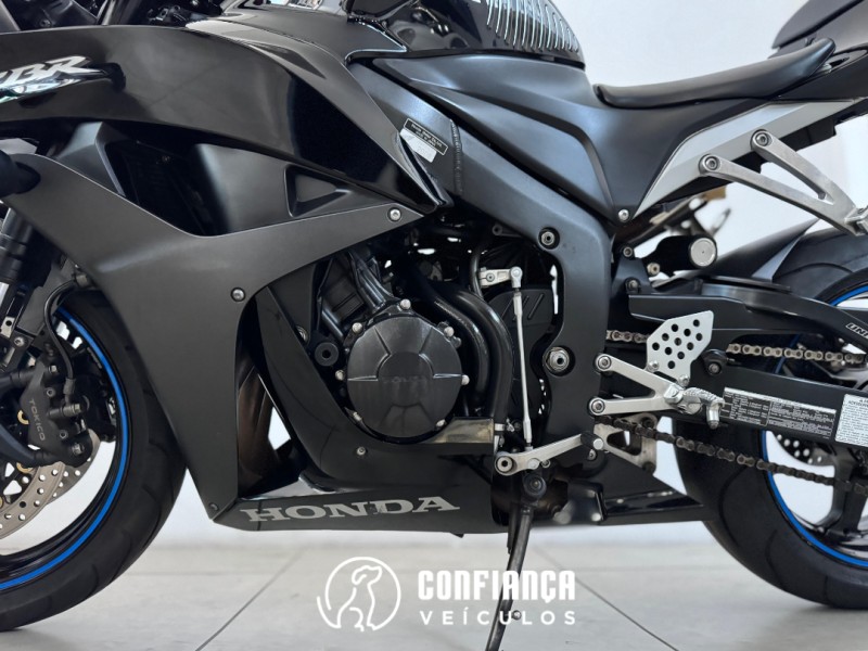 CBR 600RR ABS - 2008 - BENTO GONçALVES