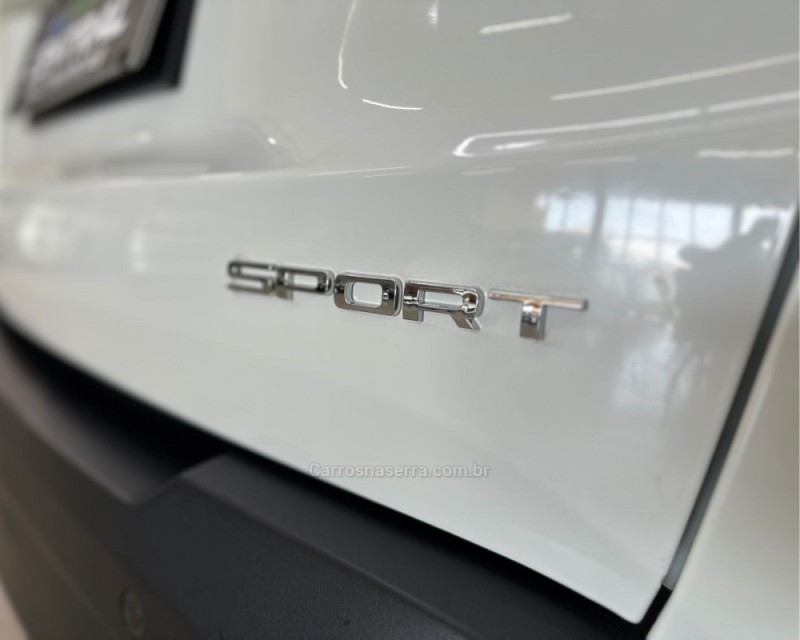 RENEGADE 1.8 16V FLEX 4P MANUAL - 2016 - VACARIA