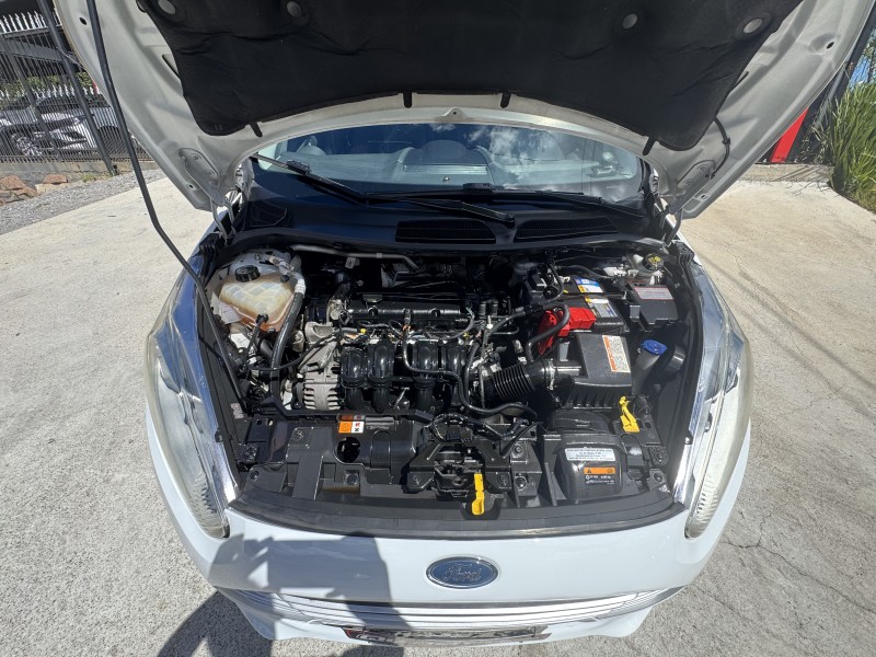 FIESTA 1.6 SE HATCH 16V FLEX 4P AUTOMÁTICO - 2014 - CAXIAS DO SUL