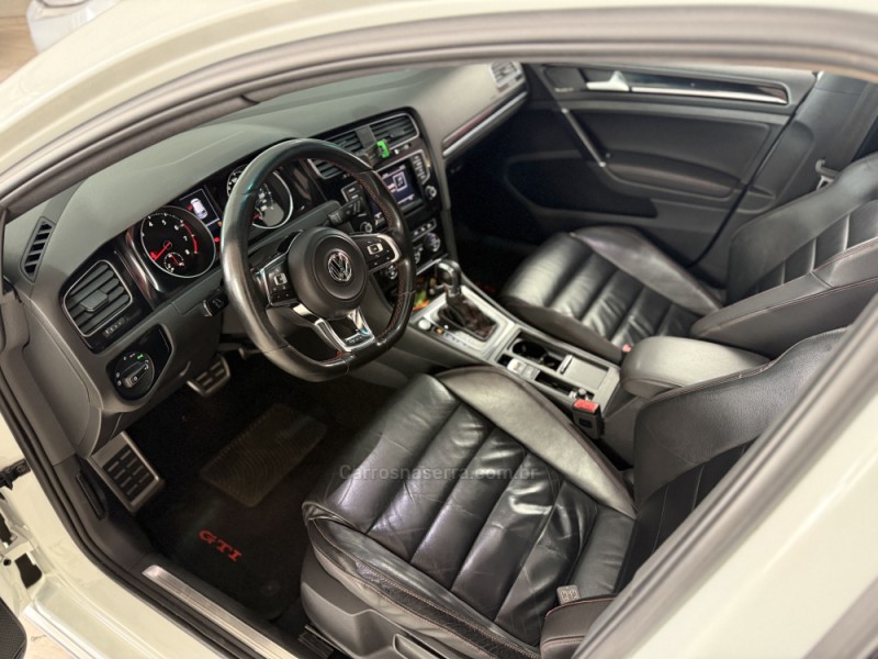 GOLF 2.0 TSI GTI 16V TURBO GASOLINA 4P AUTOMÁTICO - 2014 - GUAPORé