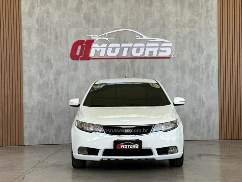 CERATO 1.6 E.221 SEDAN 16V GASOLINA 4P AUTOMÁTICO - 2012 - NOVO HAMBURGO