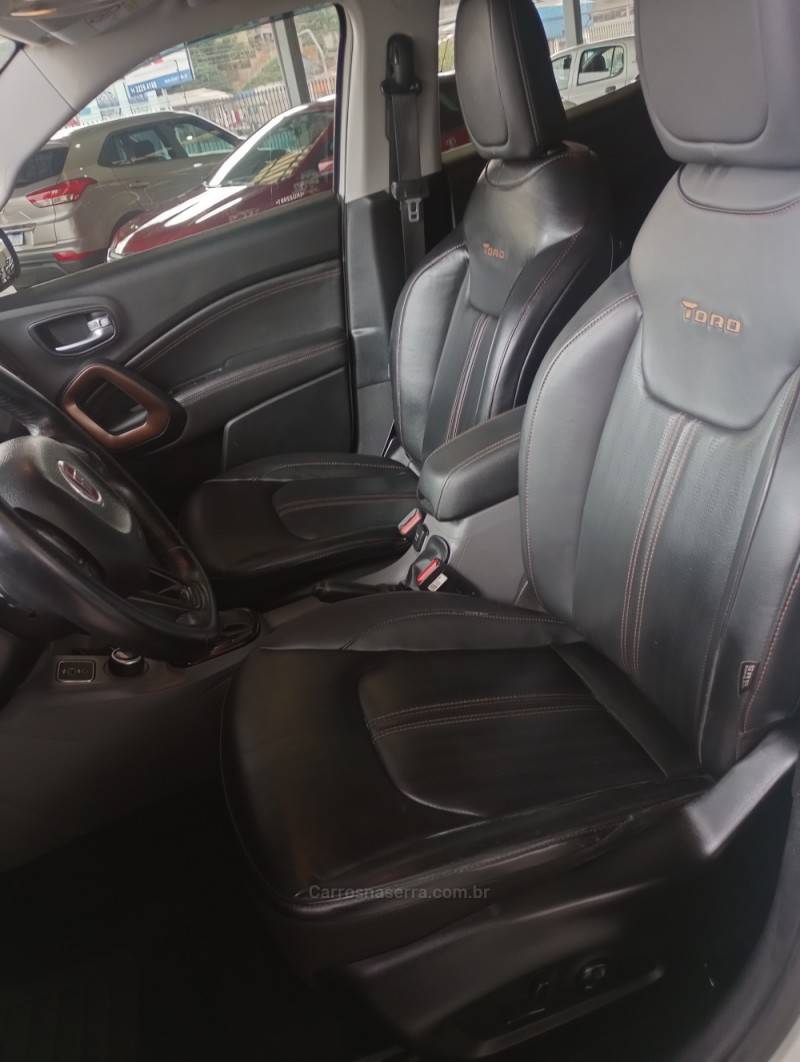 TORO 2.0 16V TURBO DIESEL VOLCANO AT9 4X4 AUTOMÁTICO - 2020 - CAXIAS DO SUL