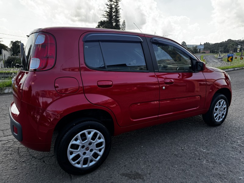 UNO 1.0 EVO VIVACE 8V FLEX 4P MANUAL - 2013 - DOIS IRMãOS