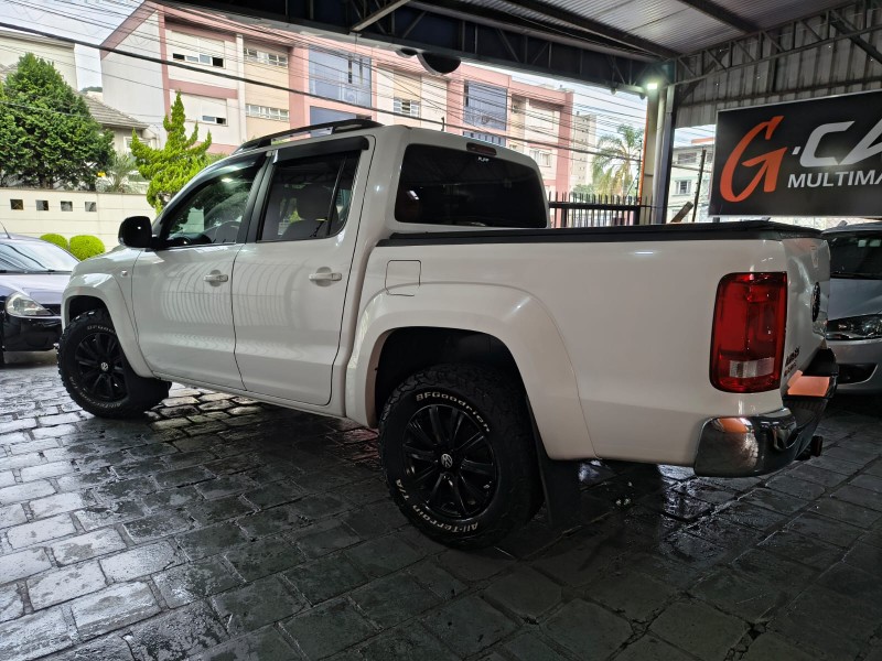 AMAROK 2.0 HIGHLINE 4X4 CD 16V TURBO INTERCOOLER DIESEL 4P AUTOMÁTICO - 2014 - CAXIAS DO SUL