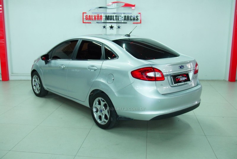 FIESTA 1.6 SE SEDAN 16V FLEX 4P MANUAL - 2012 - CAXIAS DO SUL