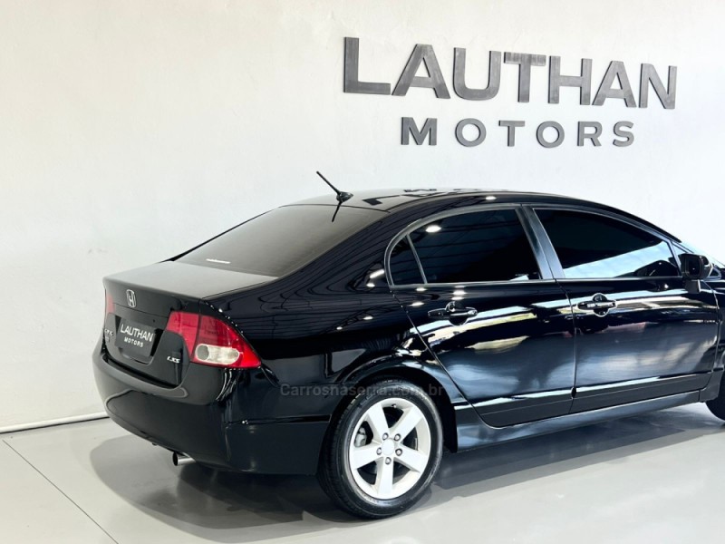 CIVIC 1.8 LXS 16V GASOLINA 4P MANUAL - 2007 - NOVO HAMBURGO