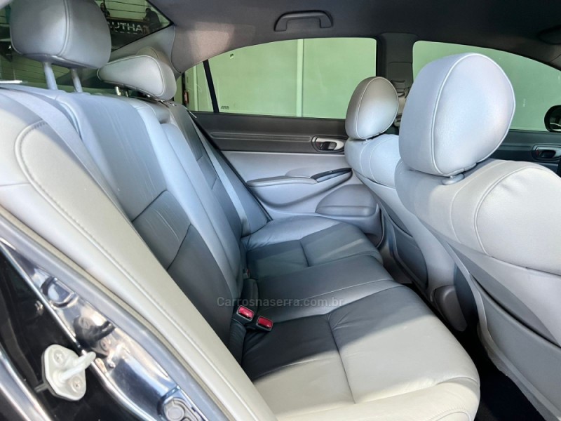 CIVIC 1.8 LXS 16V GASOLINA 4P MANUAL - 2007 - NOVO HAMBURGO