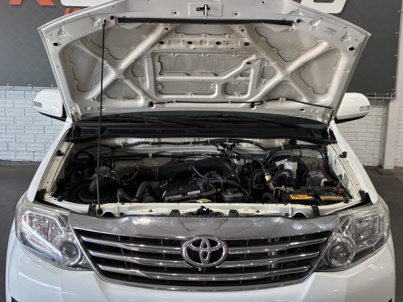 HILUX SW4 2.7 SR 4X2 16V FLEX 4P AUTOMÁTICO - 2015 - VENâNCIO AIRES