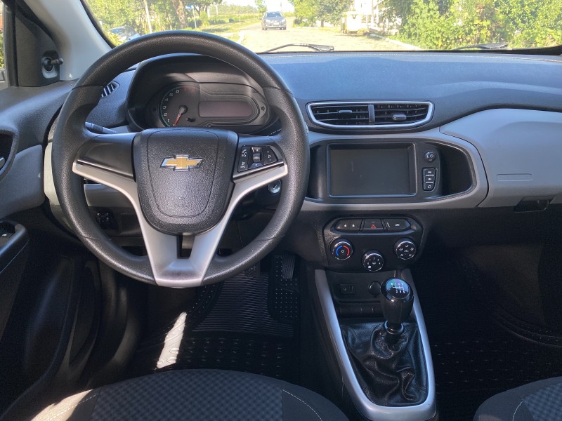 ONIX 1.4 MPFI LT 8V FLEX 4P MANUAL - 2017 - CARLOS BARBOSA