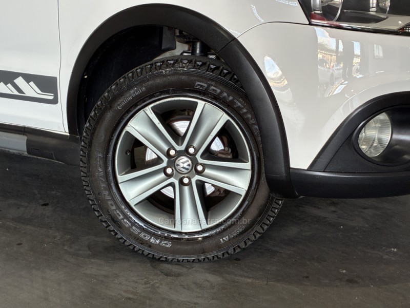 CROSSFOX 1.6 MI FLEX 8V 4P MANUAL - 2012 - VENâNCIO AIRES