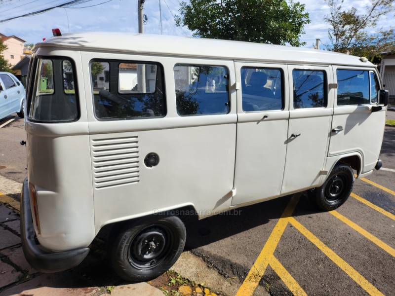 KOMBI 1.6 MI STD 8V GASOLINA 3P MANUAL - 1996 - VERANóPOLIS