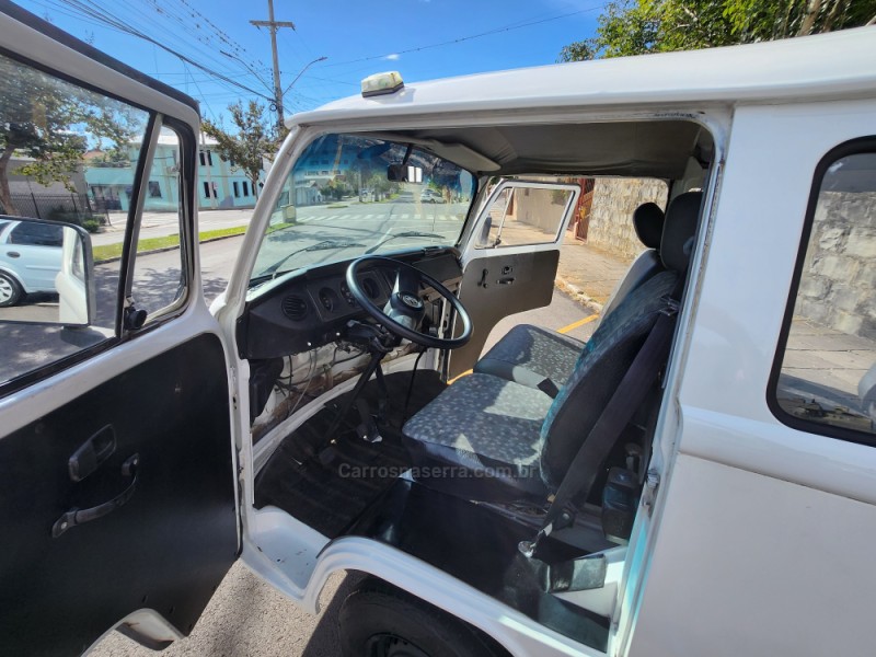 KOMBI 1.6 MI STD 8V GASOLINA 3P MANUAL - 1996 - VERANóPOLIS