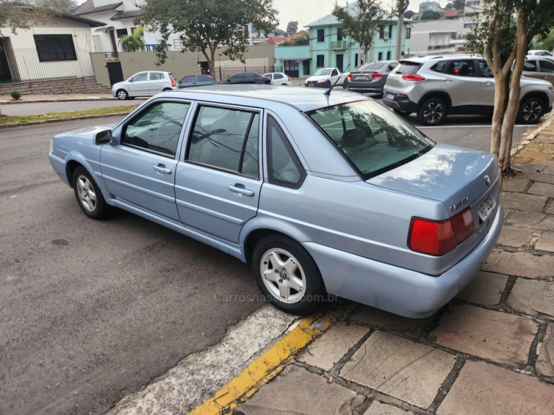 SANTANA 2.0 MI 8V GASOLINA 4P MANUAL - 2002 - VERANóPOLIS