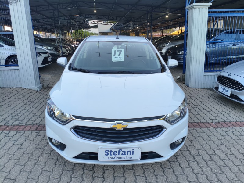 PRISMA 1.4 MPFI LTZ 8V FLEX 4P MANUAL - 2017 - BOM PRINCíPIO