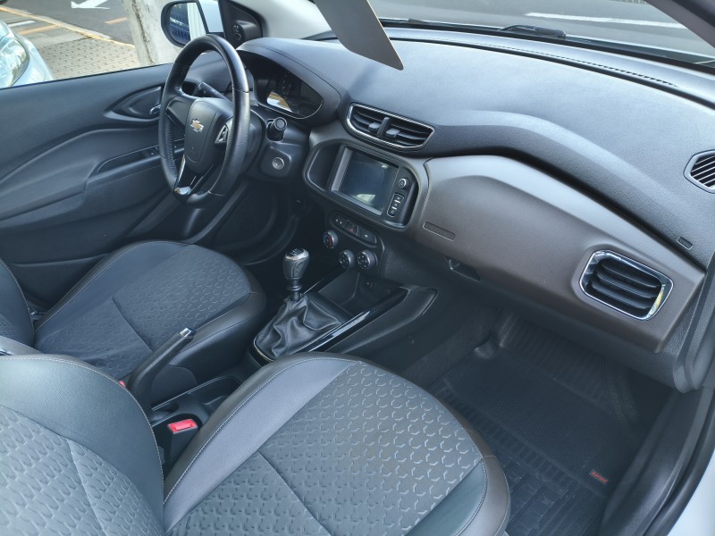 PRISMA 1.4 MPFI LTZ 8V FLEX 4P MANUAL - 2017 - BOM PRINCíPIO