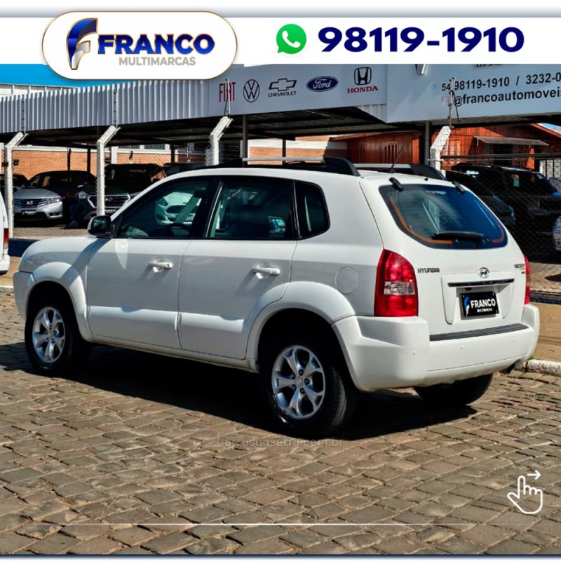 TUCSON 2.0 MPFI GLS BASE 16V 143CV 2WD FLEX 4P AUTOMÁTICO - 2017 - VACARIA