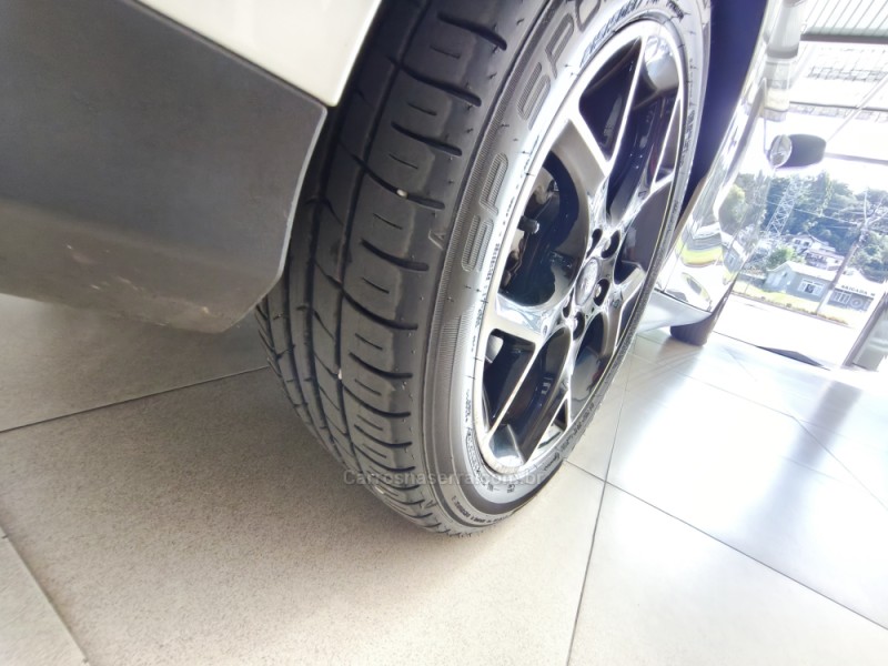 FOCUS 2.0 TITANIUM 16V FLEX 4P AUTOMÁTICO - 2015 - ANTôNIO PRADO