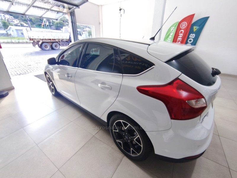 FOCUS 2.0 TITANIUM 16V FLEX 4P AUTOMÁTICO - 2015 - ANTôNIO PRADO