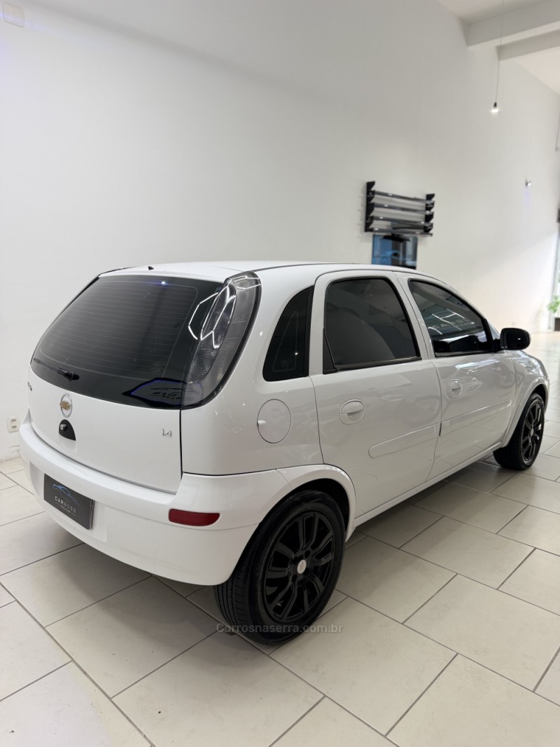 CORSA 1.4 MPFI PREMIUM 8V FLEX 4P MANUAL - 2008 - CAXIAS DO SUL