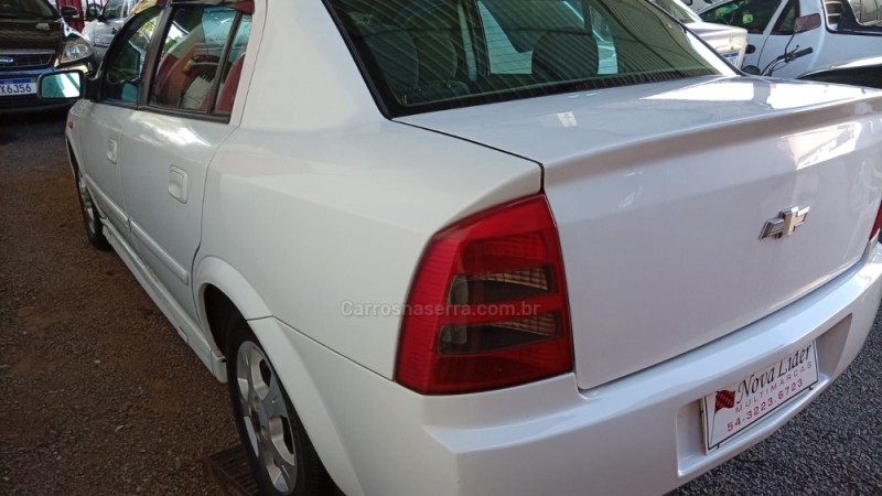 ASTRA 1.8 MPFI GL SEDAN 8V GASOLINA 4P MANUAL - 2003 - CAXIAS DO SUL