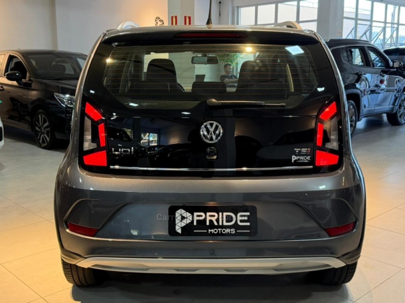UP 1.0 TSI CROSS 12V FLEX 4P MANUAL - 2018 - CAXIAS DO SUL