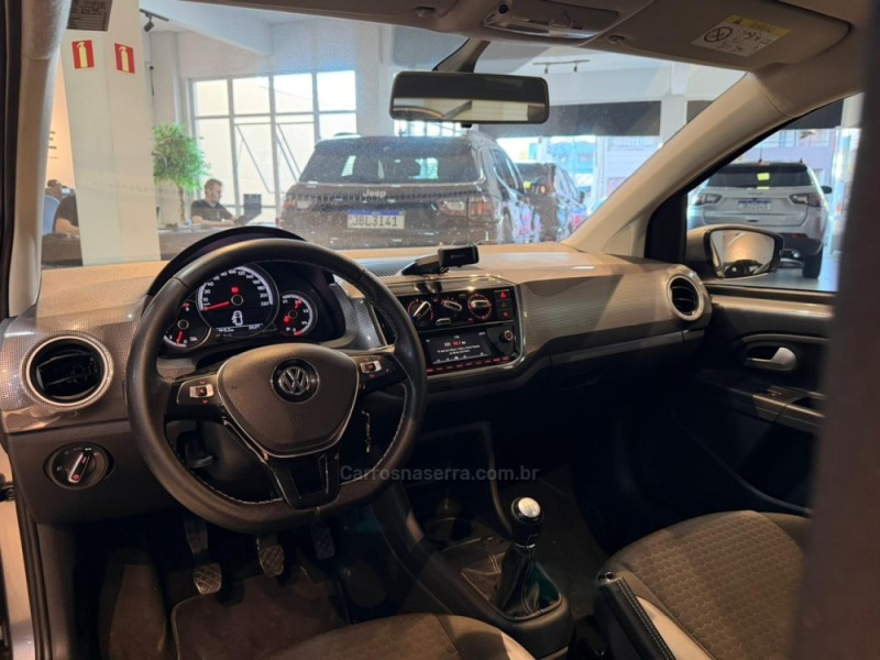UP 1.0 TSI CROSS 12V FLEX 4P MANUAL - 2018 - CAXIAS DO SUL