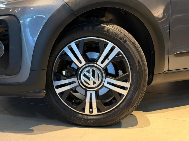 UP 1.0 TSI CROSS 12V FLEX 4P MANUAL - 2018 - CAXIAS DO SUL