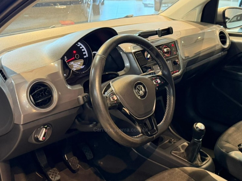 UP 1.0 TSI CROSS 12V FLEX 4P MANUAL - 2018 - CAXIAS DO SUL