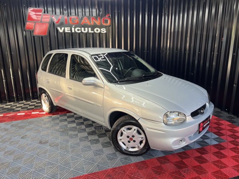 CORSA 1.0 MPFI MILENIUM 8V GASOLINA 4P MANUAL - 2002 - CAXIAS DO SUL