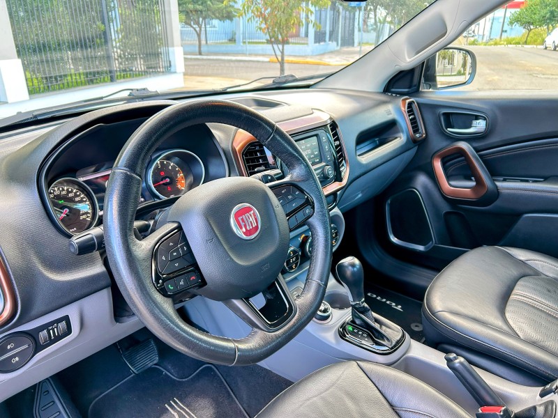 TORO 2.0 16V TURBO DIESEL VOLCANO AT9 4X4 AUTOMÁTICO - 2017 - BENTO GONçALVES