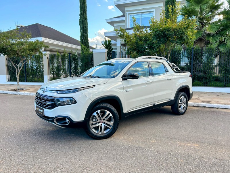 toro 2.0 16v turbo diesel volcano at9 4x4 automatico 2017 bento goncalves