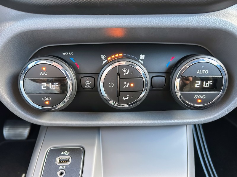 TORO 2.0 16V TURBO DIESEL VOLCANO AT9 4X4 AUTOMÁTICO - 2017 - BENTO GONçALVES