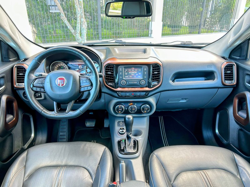 TORO 2.0 16V TURBO DIESEL VOLCANO AT9 4X4 AUTOMÁTICO - 2017 - BENTO GONçALVES