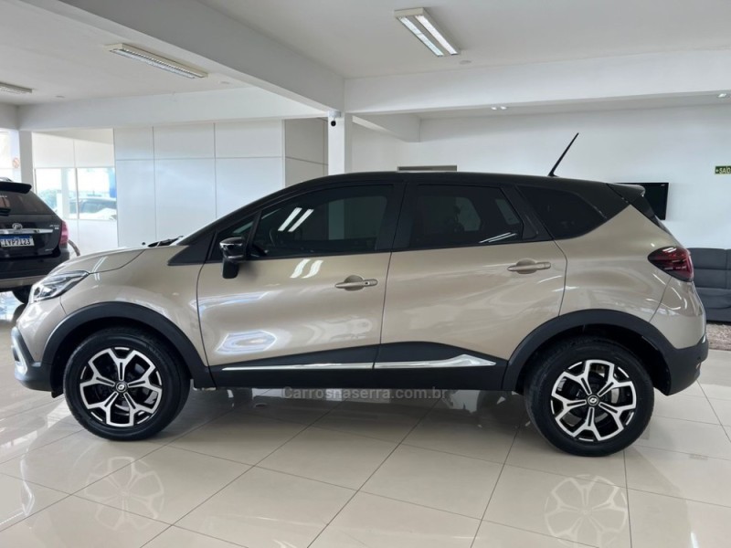 CAPTUR 1.3 ICONIC 16V TURBO FLEX 4P AUTOMÁTICO - 2022 - TAQUARA