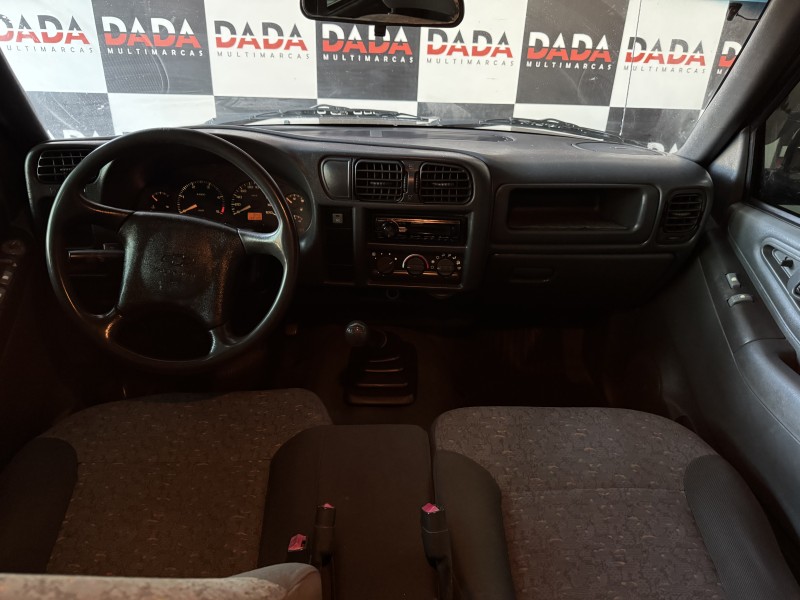 S10 2.8 DLX 4X2 CD 12V TURBO INTERCOOLER DIESEL 4P MANUAL - 2002 - CAXIAS DO SUL