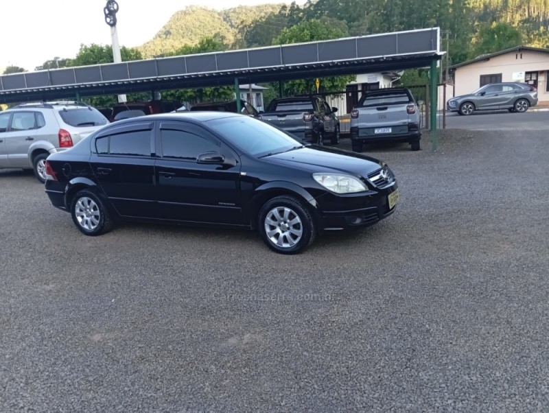 VECTRA 2.0 MPFI EXPRESSION 8V FLEX 4P MANUAL - 2008 - PICADA CAFé