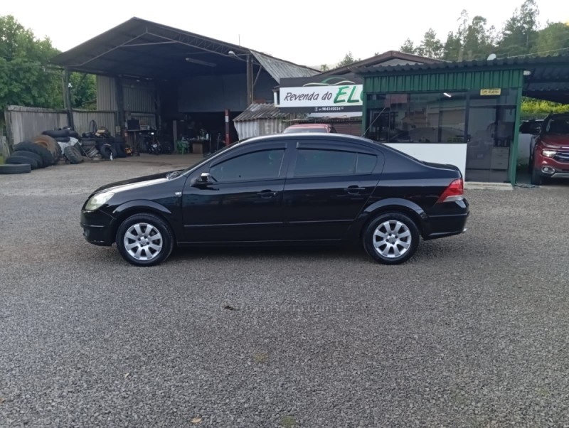 VECTRA 2.0 MPFI EXPRESSION 8V FLEX 4P MANUAL - 2008 - PICADA CAFé