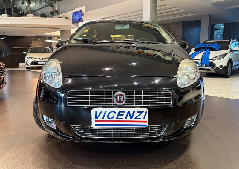 PUNTO 1.6 ESSENCE 16V FLEX 4P AUTOMATIZADO - 2012 - FARROUPILHA