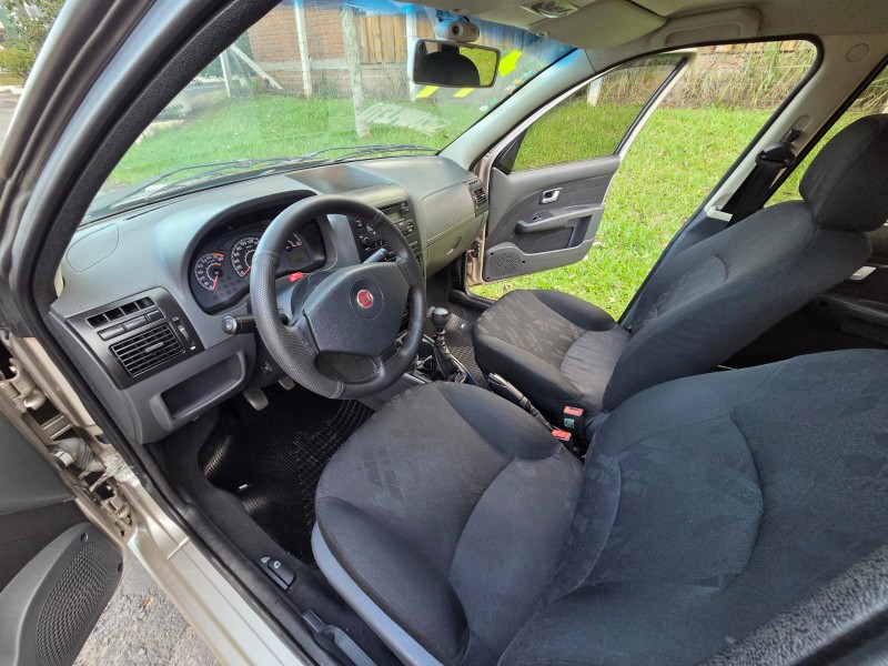 SIENA 1.0 MPI EL 8V FLEX 4P MANUAL - 2011 - VENâNCIO AIRES